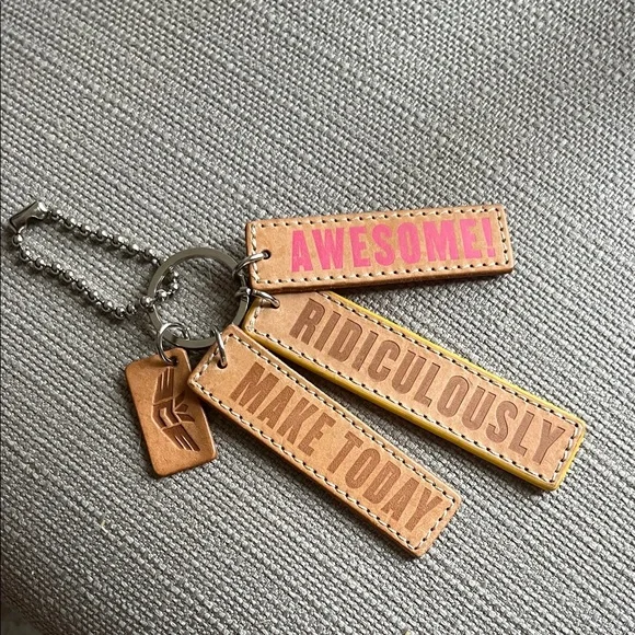 Consuela Black Poppy Downtown Shoulder Bag - Picture 15 of 15